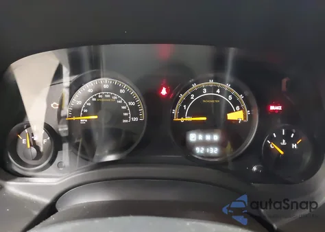 2016 Jeep Patriot High Altitude Edition z USA, uszkodzony, nr VIN 1C4NJPFA5GD774565